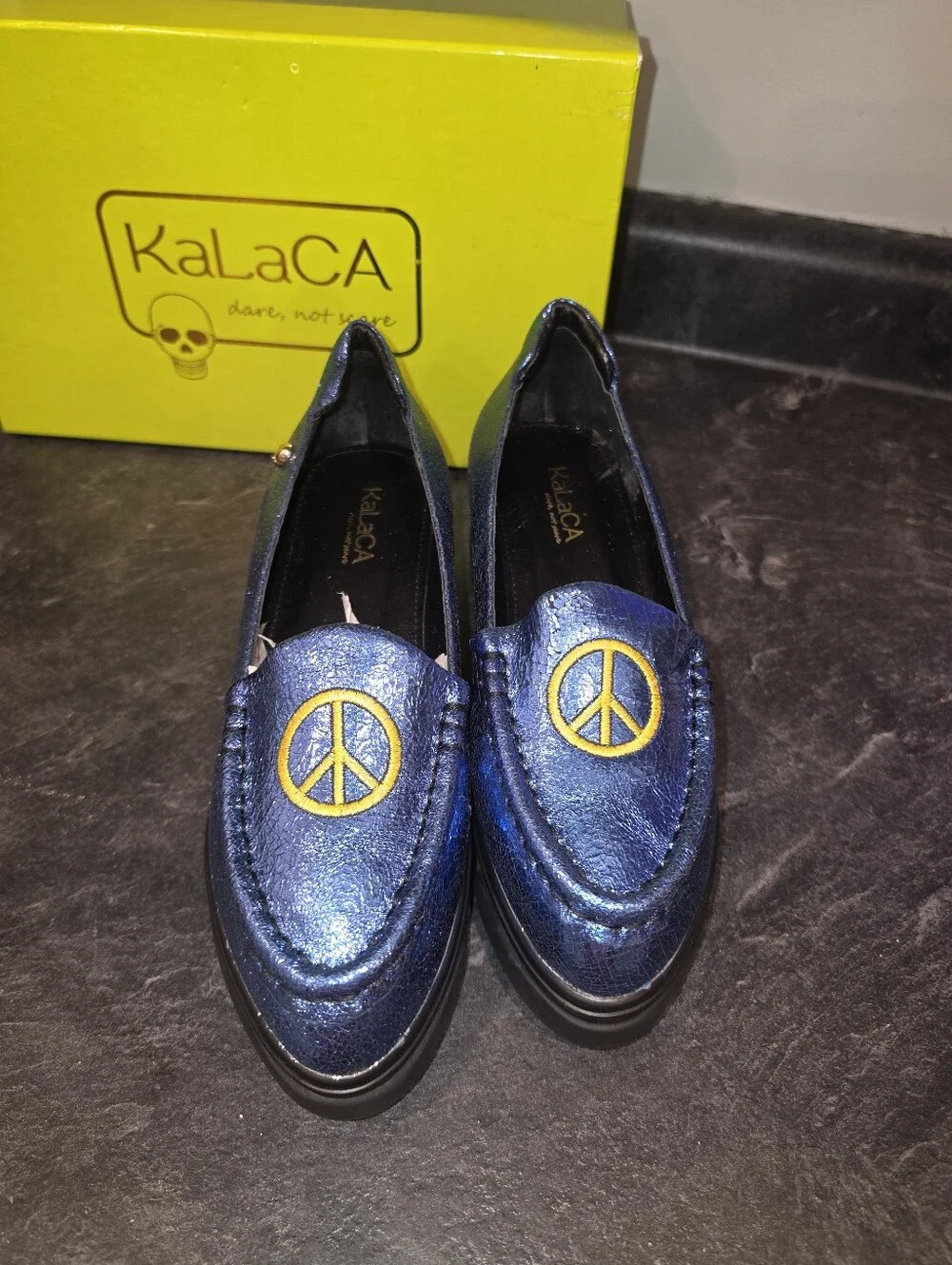 KaLaCA Blue Peace Symbol Platform Loafers Size 7
